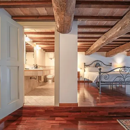 Raffaello - M&m House *