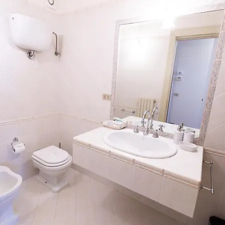 Raffaello - M&m House Perugia