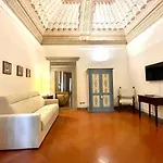 Raffaello - M&m House * Περούτζια
