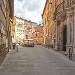 Raffaello - M&m House *