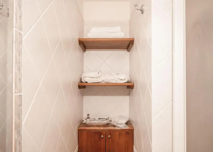 Apartment Raffaello - M&m House *